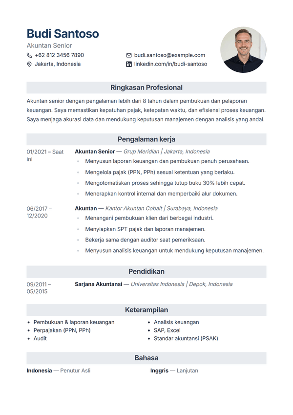 Atlas — templat CV